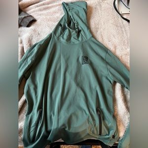 Swannies Long sleeve Green Shirt. Men’s Large